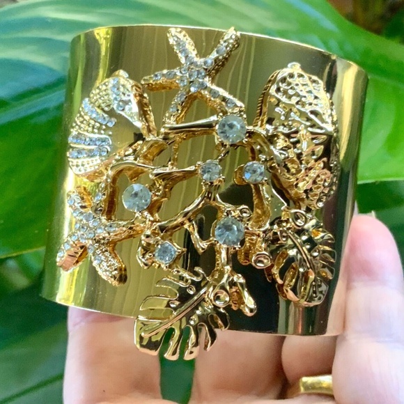 Lilly Pulitzer Cuff Bracelet NWT STUNNING RARE ⭐️NWT - STARFISH SEASHELL GOLD - Picture 14 of 14